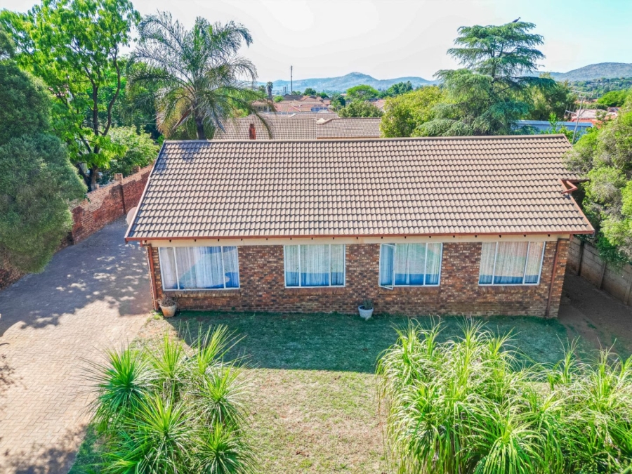 3 Bedroom Property for Sale in Melodie North West